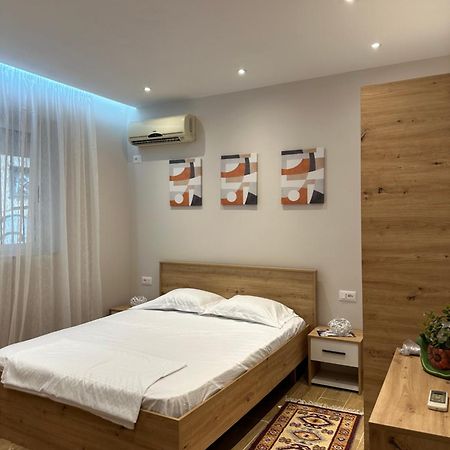 Tirana Home Extérieur photo